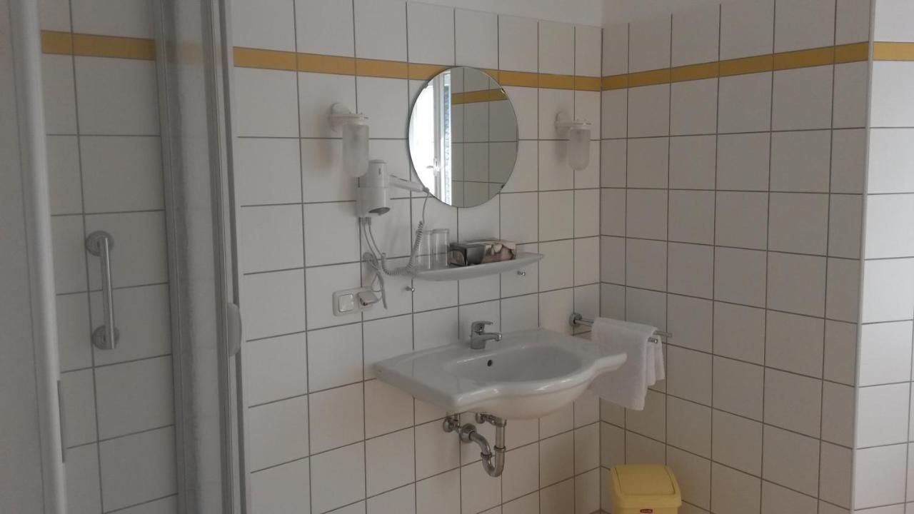 Schloss Hotel 3*